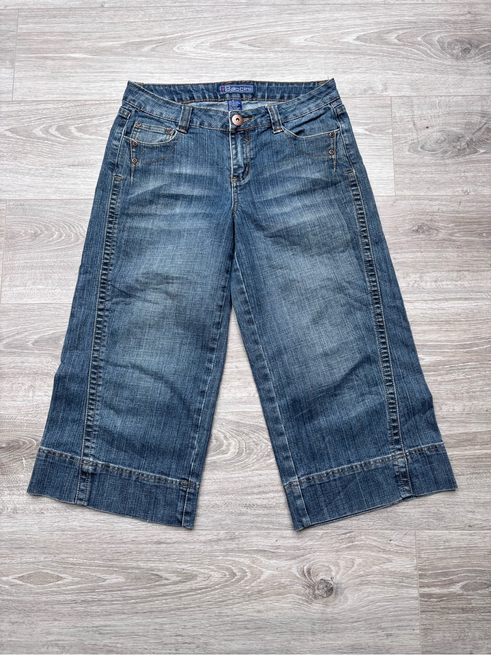Vintage Y2K Baccini Dark Blue Denim Wide-Leg Cropped Jeans -Capris- Women Jorts
